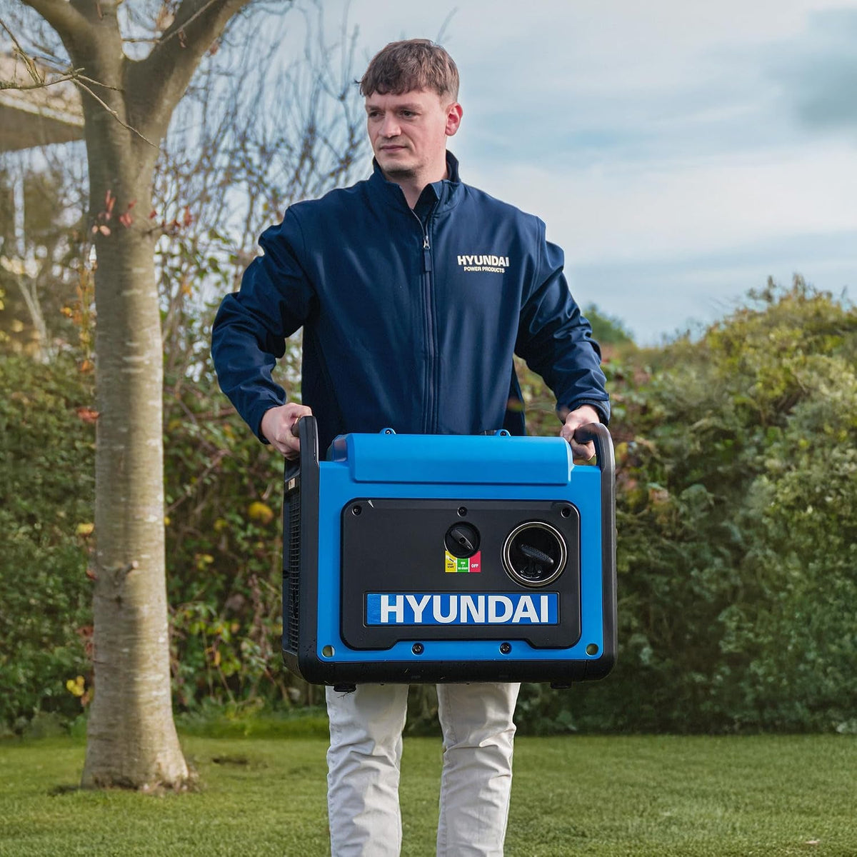 3200W / 3.2Kw Petrol Inverter Generator, Pure Sine Wave Output, Lightweight, Quiet with Electric Start, 3 Year Warranty