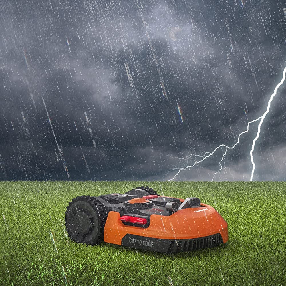 Landroid L WR155E Robot Lawn Mower for Large Gardens up to 2000M2 / Automatic Robotic Lawn Mower for Manicured Lawn with Application Control, Wifi Connectivity