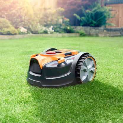 Ocumow 16 Vision Robot Lawnmower, 2 Batteries & Charger, 300M2