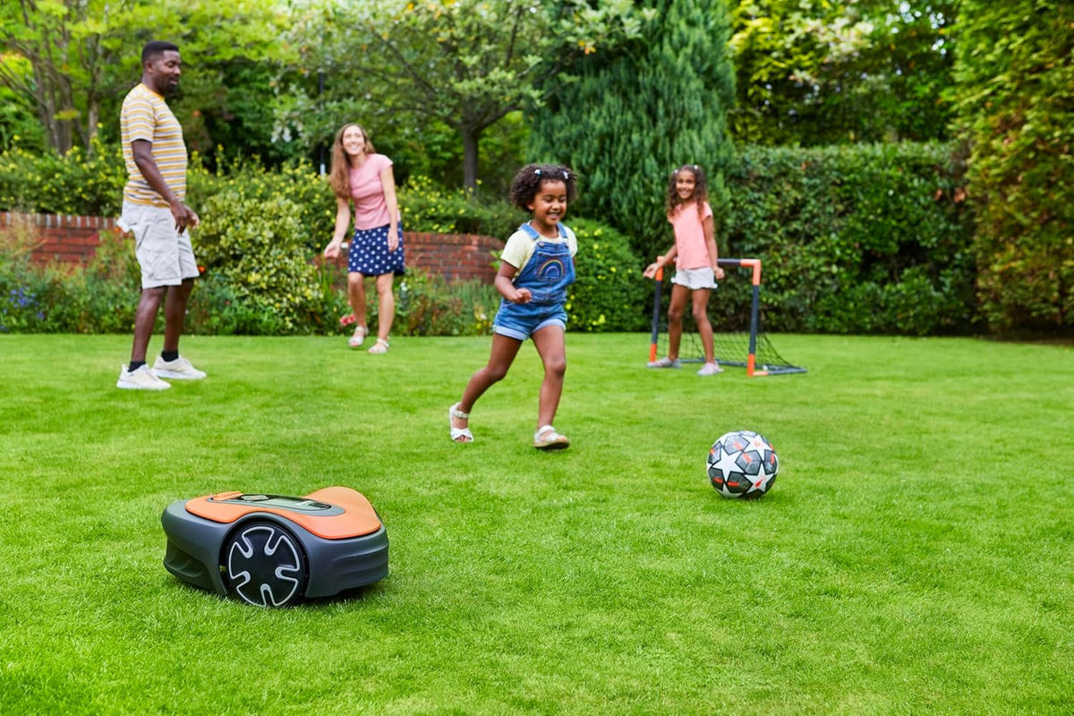 Easilife GO 400 Robot Lawnmower – Cuts Lawns up to 400M²