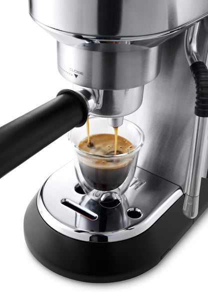 De'Longhi Dedica Arte EC885.M, Traditional Barista Pump Espresso Machine, Manual Coffee Machine with My Latteart Steam Wand, Compact Design 15Cm Wide, Fit Mug up to 13Cm, Metal