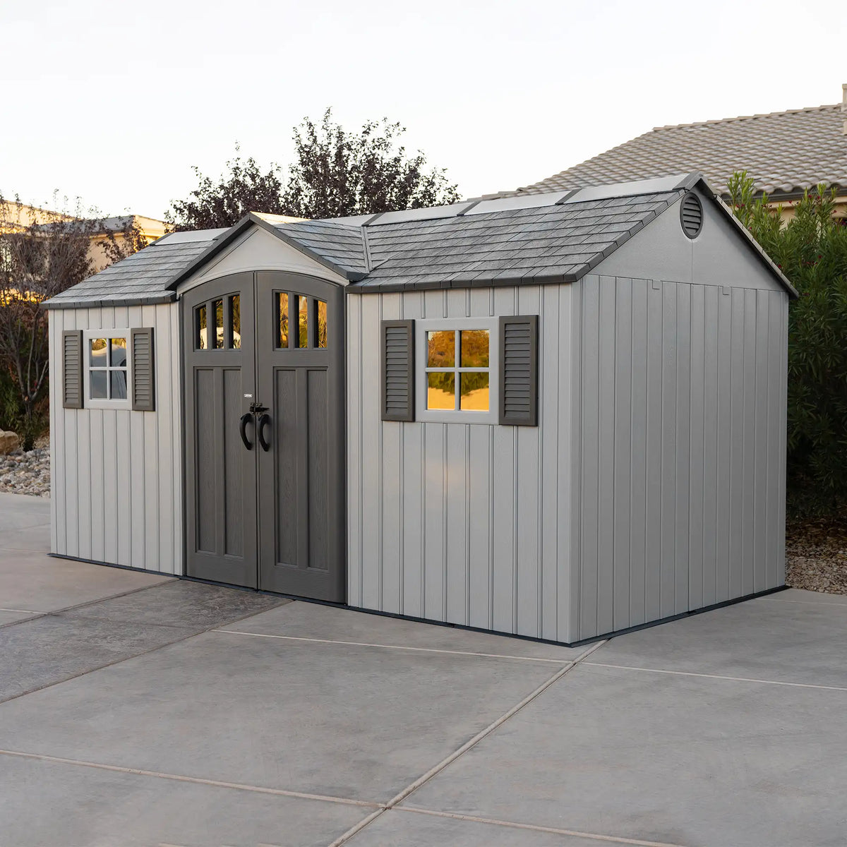 Lifetime 15×8 Storage Shed with Side Entry – UV-Protected HDPE | Model 60206